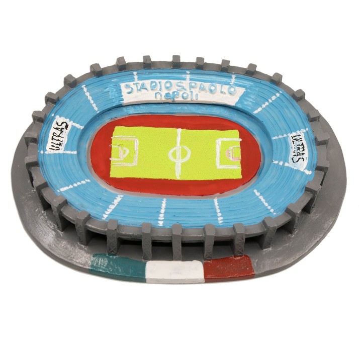Stadio di Napoli, Maradona in miniatura in ceramica