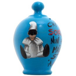 Salvadanaio blu con Pulcinella e frase in napoletano con tappo di chiusura trasparente