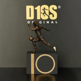 Statua di Maradona certificata e numerata, calco del piede originale di Maradona