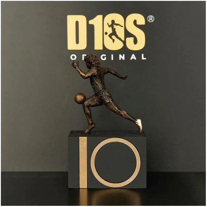 Statua di Maradona certificata e numerata, calco del piede originale di Maradona