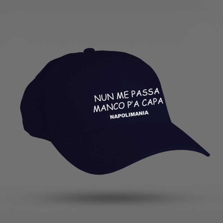 Cappello unisex con visiera e detto napoletano "nun me passa manco p'a capa" | Napolimania