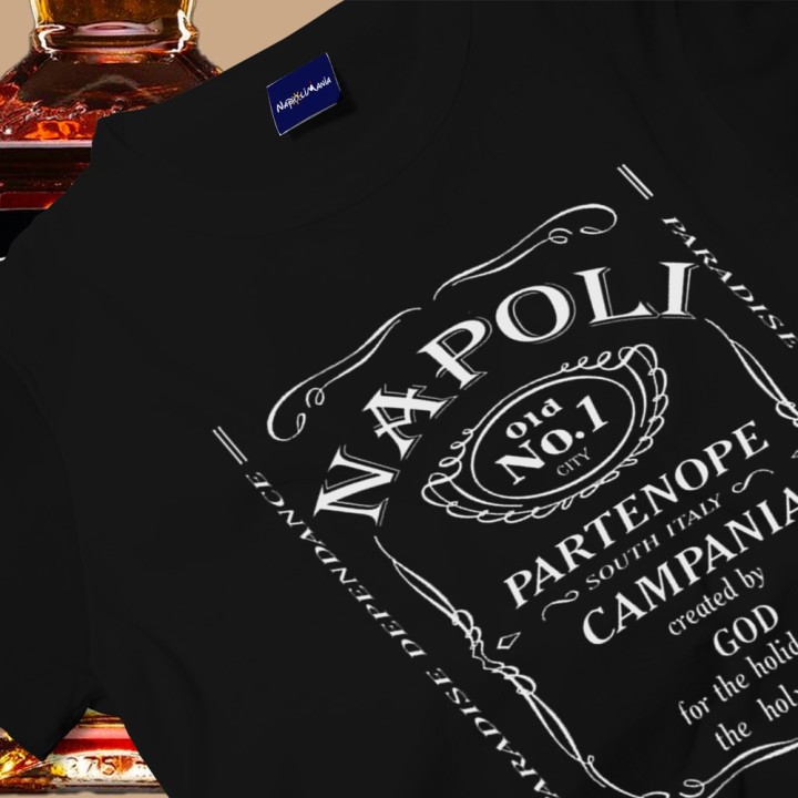 T-shirt old, rivisitazione dell'etichetta whisckey con scritta in napoletano ironia by Napolimania