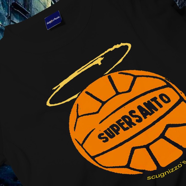 t-shirt con il disegno del mitico pallone arancione super santo