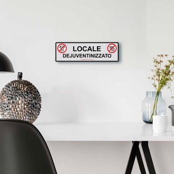 TARGA Locale Dejuventinizzato